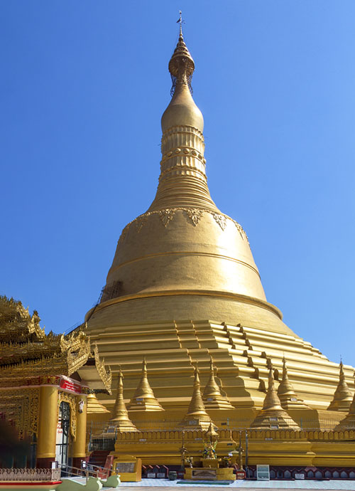 Pagoda in the city of Bago