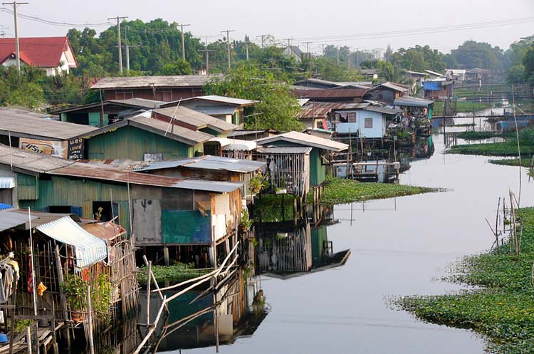 One of the many khlongs with houses on stilts