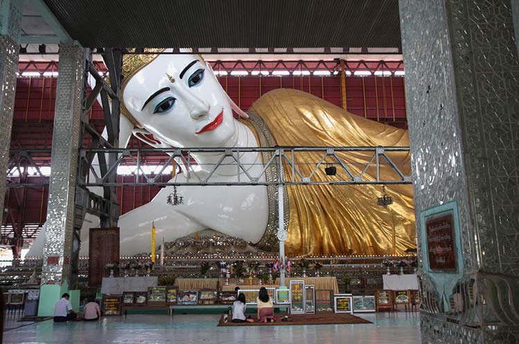 The 65 meter long Reclining Buddha image in the Chauk Htat Gyi Pagoda