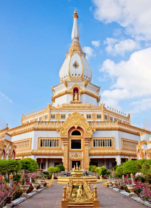 The 101 meter tall Phra Maha Chedi Chai Mongkol