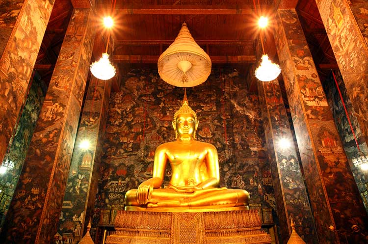Buddha image enshrined in the Wat Suthat
