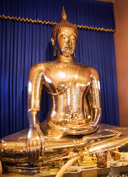 The Golden Buddha image of the Wat Traimit