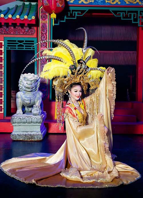 Dancer performing a Chinese act