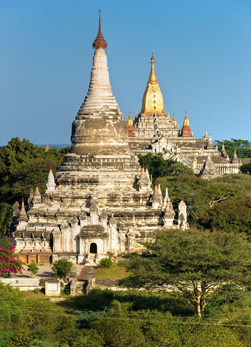 Ancient temples on the plains of Bagan