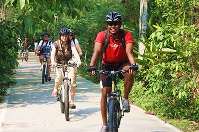 Cycling in Bang Krachao, Bangkok