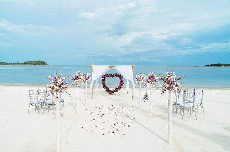 A romantic setting for a beach wedding in Thailand