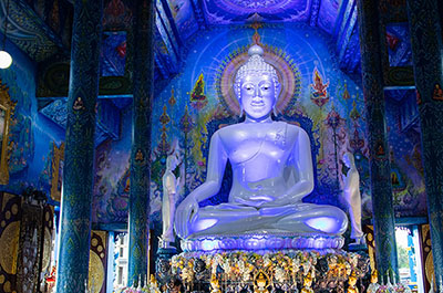 The principal Buddha image of the Blue Temple