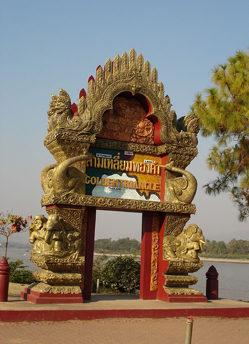 The gate welcoming visitors to the Golden Triangle