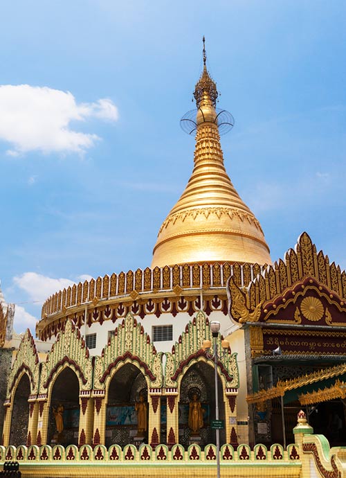 Kaba Aye Pagoda in Yangon