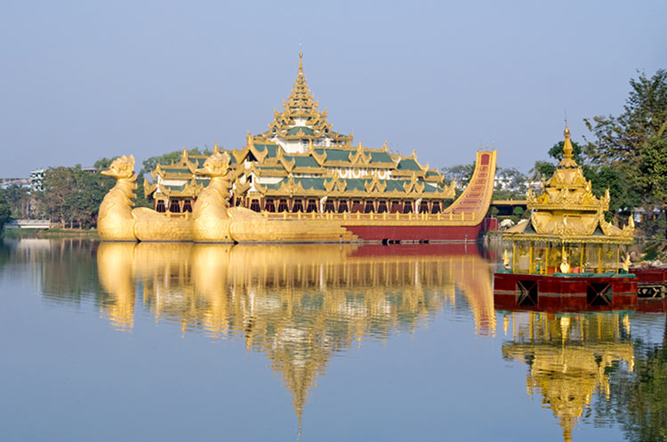 Karaweik Hall on Kandawgyi Lake