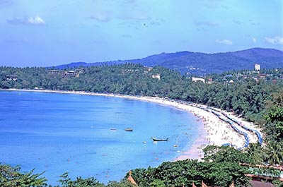 The long sandy beach of Kata sheltered by a bay