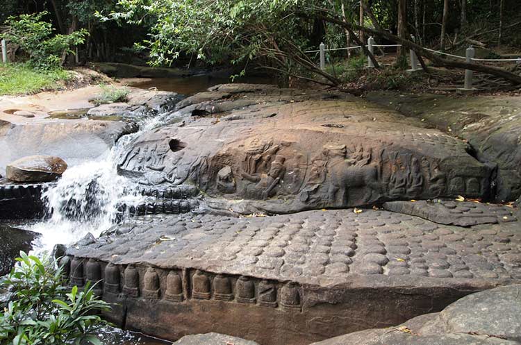Carvings in the rocks of lingas and Hindu deities at Kbal Spean, Angkor