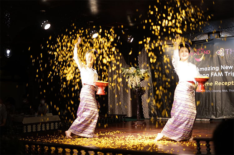 Two dancers in traditional dress at Khantoke dinner and dance at the Old Chiang Mai Cultural Center