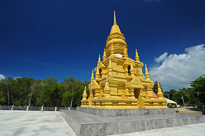 Laem Sor pagoda