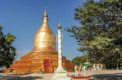 The Lawkananda pagoda on the bank of the Irrawaddy river