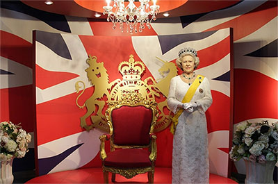 Queen Elizabeth II, former Queen of the United Kingdom