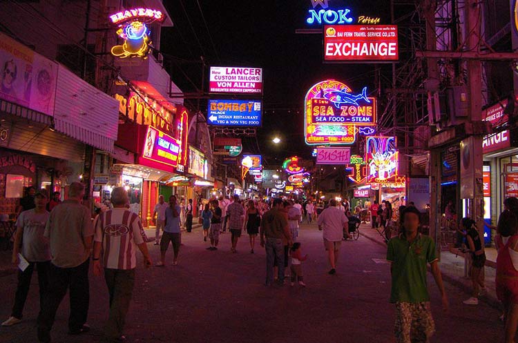 Walking Street Pattaya after dark
