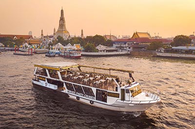 Private Sabai dinner cruise on the river