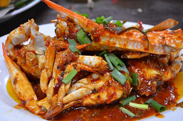 Crab with chili sauce