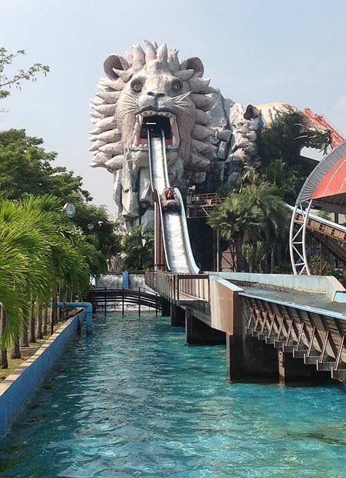 Log Fume water slide