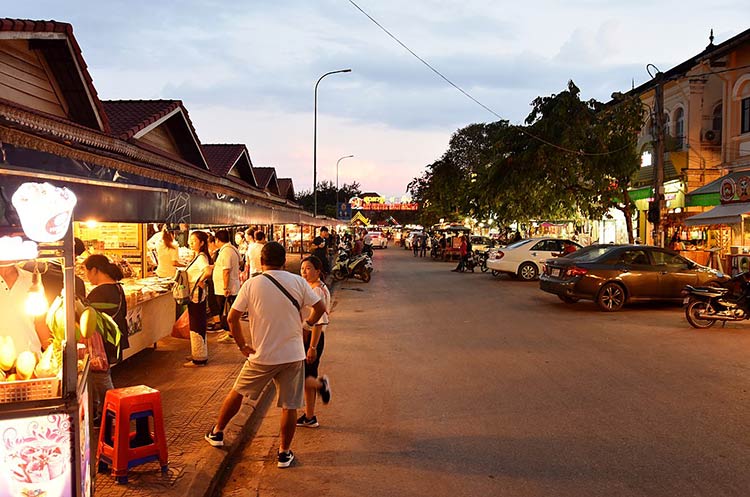 Bars and restaurants on Street 11, Siem Reap