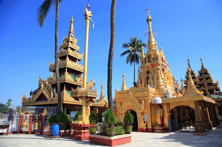 Island pagoda Thanlyin