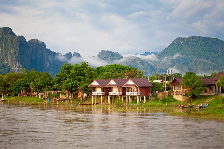 Nam Song river and karst mountains