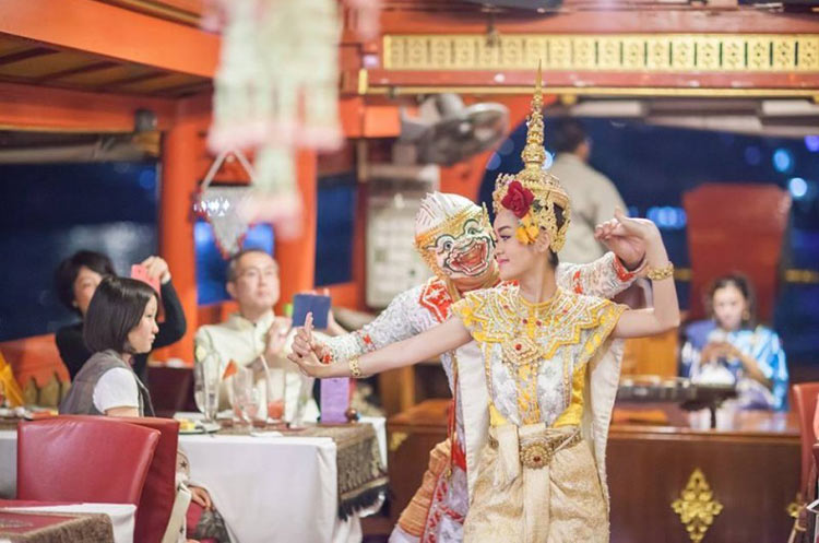 A performance of Khon masked dance aboard the Wan Fah dinner cruise ship