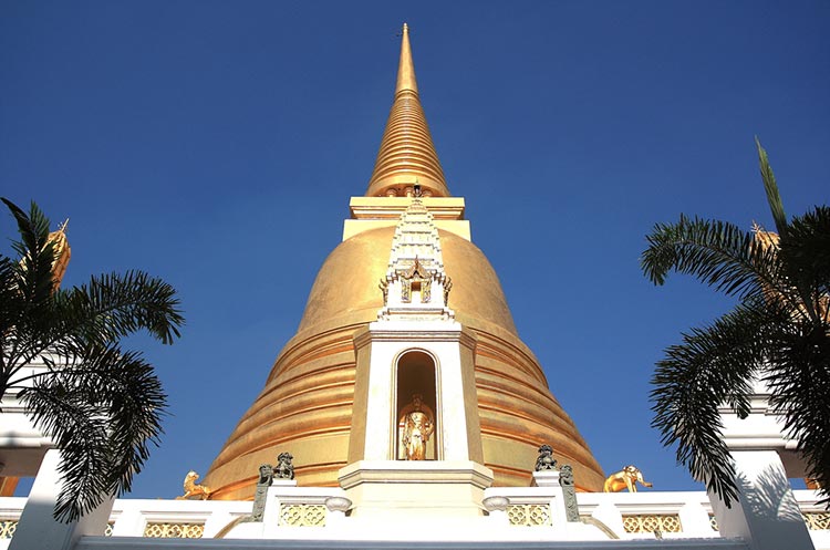 Golden chedi enshrining relics