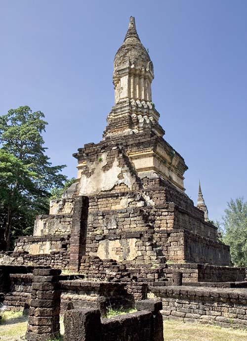 Lotus bud chedi of the Wat Chedi Chet Thaeo in Si Satchanalai Historical Park