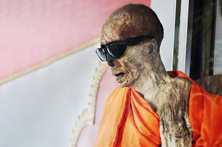 The mummified monk at Wat Khunaram in Koh Samui