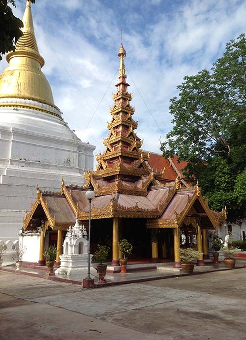 The Burmese style mondop of the Wat Phra Kaew Don Tao