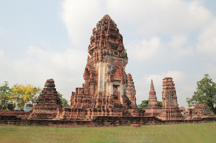 The 800 year old Wat Phra Sri Rattana Mahathat temple in Lopburi