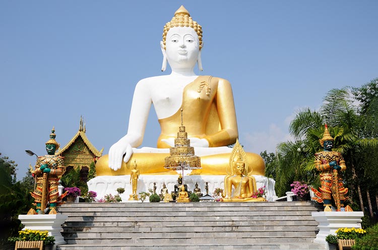 17 Meter tall Buddha image at Wat Phra That Doi Kham