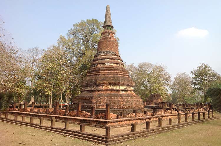 Principal chedi of the Wat Phra That, Kamphaeng Phet Historical Park