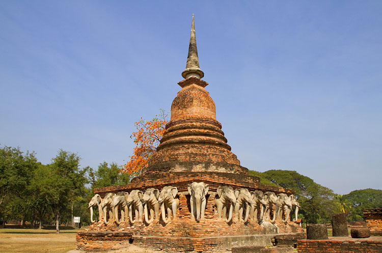 The elephant encircled chedi at Wat Sorasak